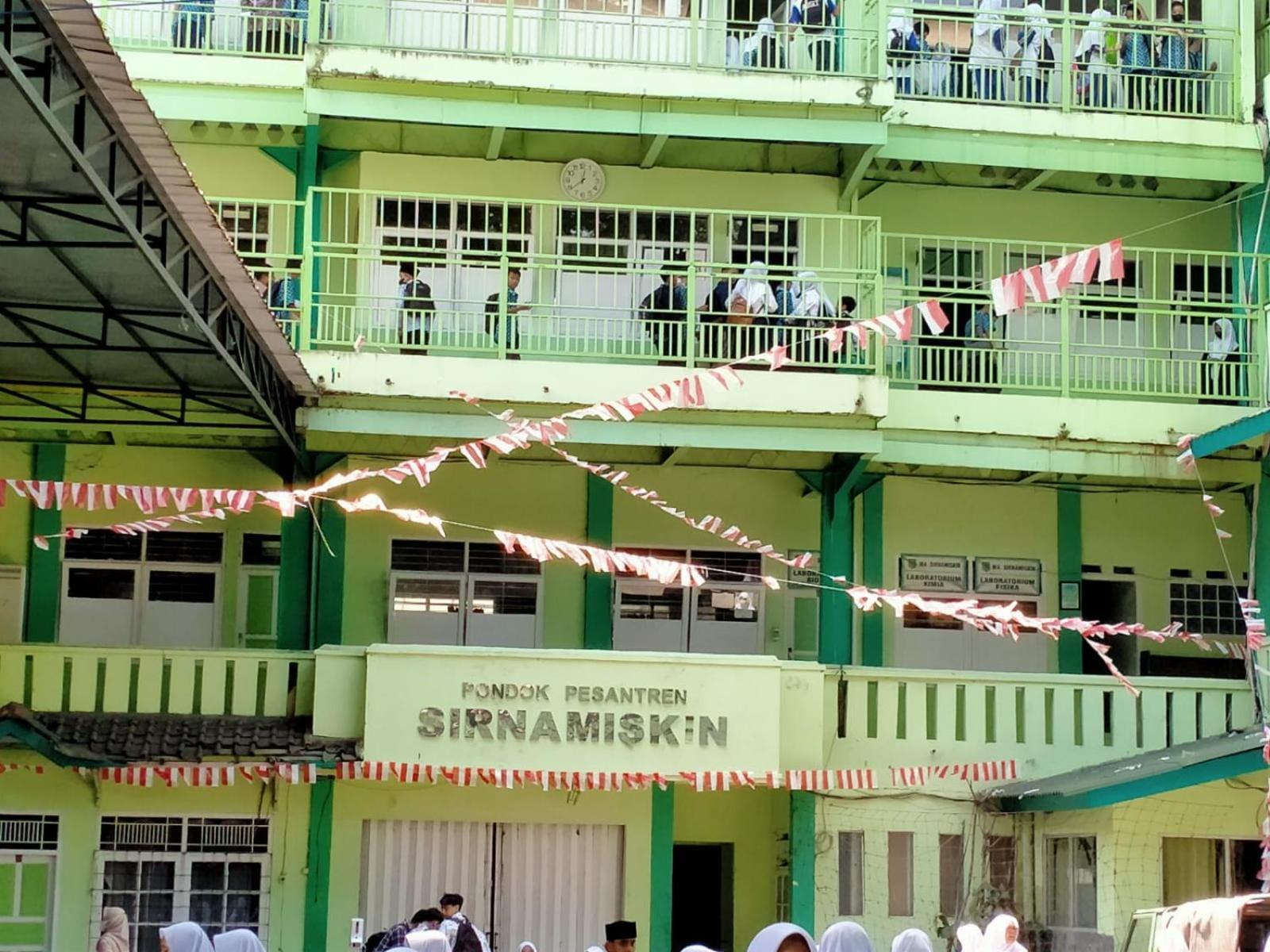 Gh Sirnamiskin Бандунг Экстерьер фото